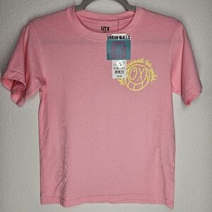 Kids UNIQLO UT Andre Saraiva Graphic T Shirt Pink‎ Size 9-10